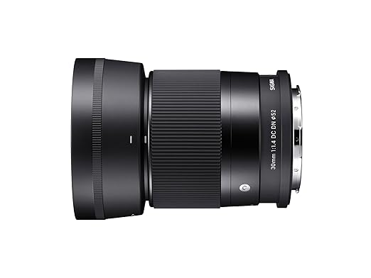 Sigma 30 mm f/1.4 DC DN