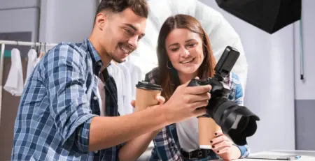 Online Vs Offline Store | Choose the Best Place to Buy or Sell a Used Camera