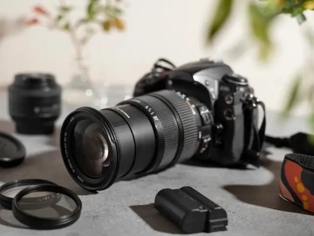 Tips To Prepare & List Your Old Camera for Maximum Value Online